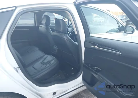 2020 Ford Fusion Titanium z USA, uszkodzony, nr VIN 3FA6P0D94LR153294